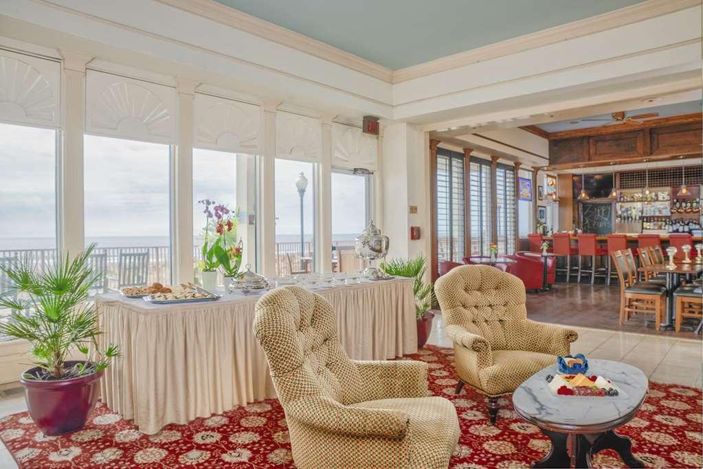 Hilton Garden Inn Ocean City Oceanfront Interno foto
